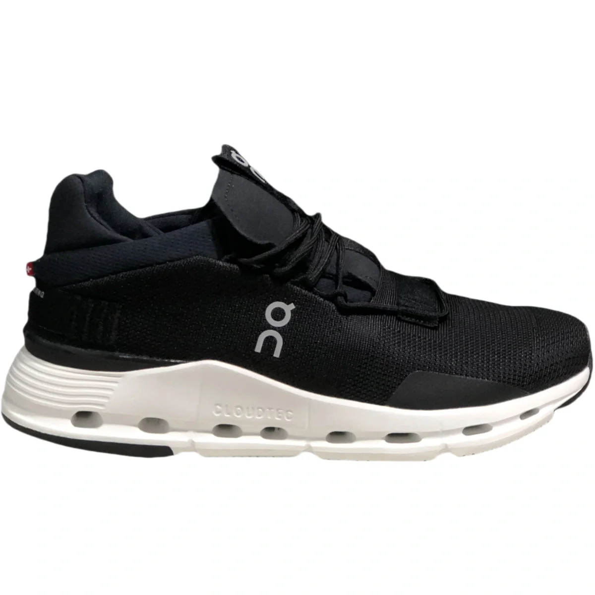 On Cloudnova Women'sBlack/White