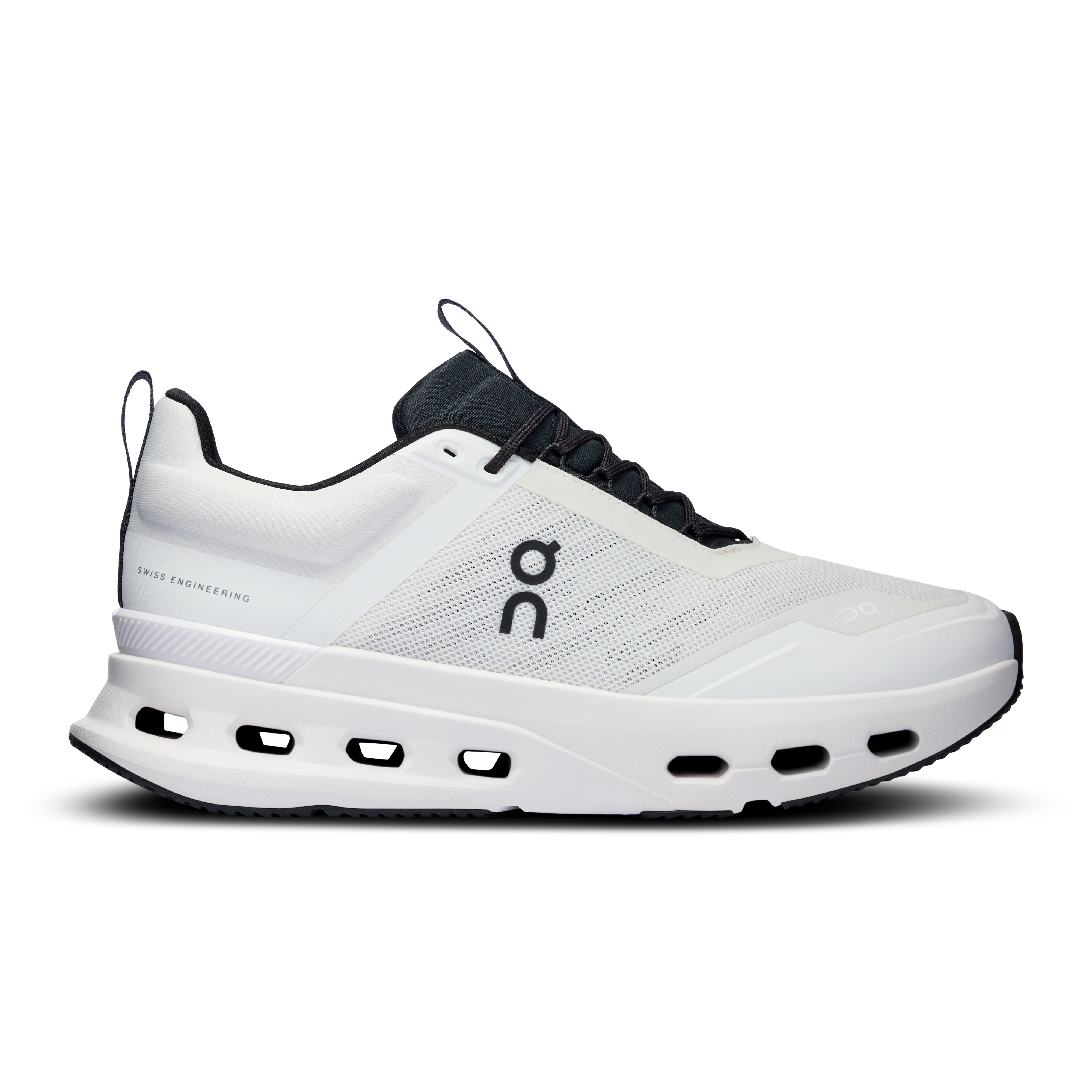 Women's Cloudnova X White | Black