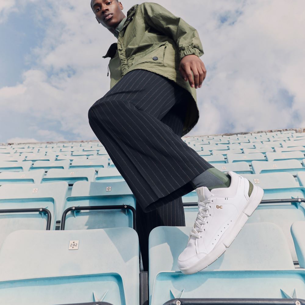 On THE ROGER: tennis-inspired sneaker by On & Roger Federer - White | Jungle ON95XF282 - Image 3